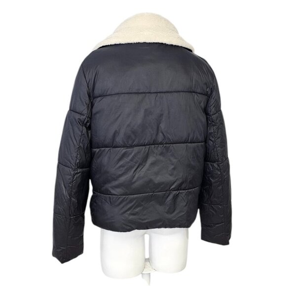 Levi's Womens Faux Shearling Lined Nylon Puffer Jacket, Black, Zip Up, Size S - Picture 2 of 9